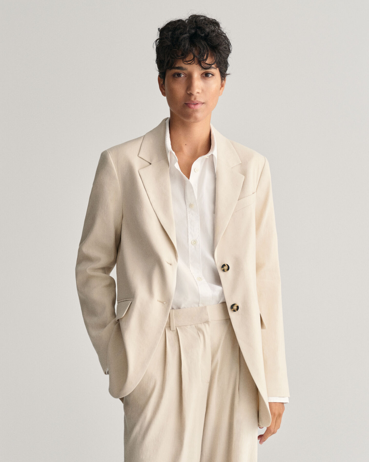 Regular fit hørblazer med stræk