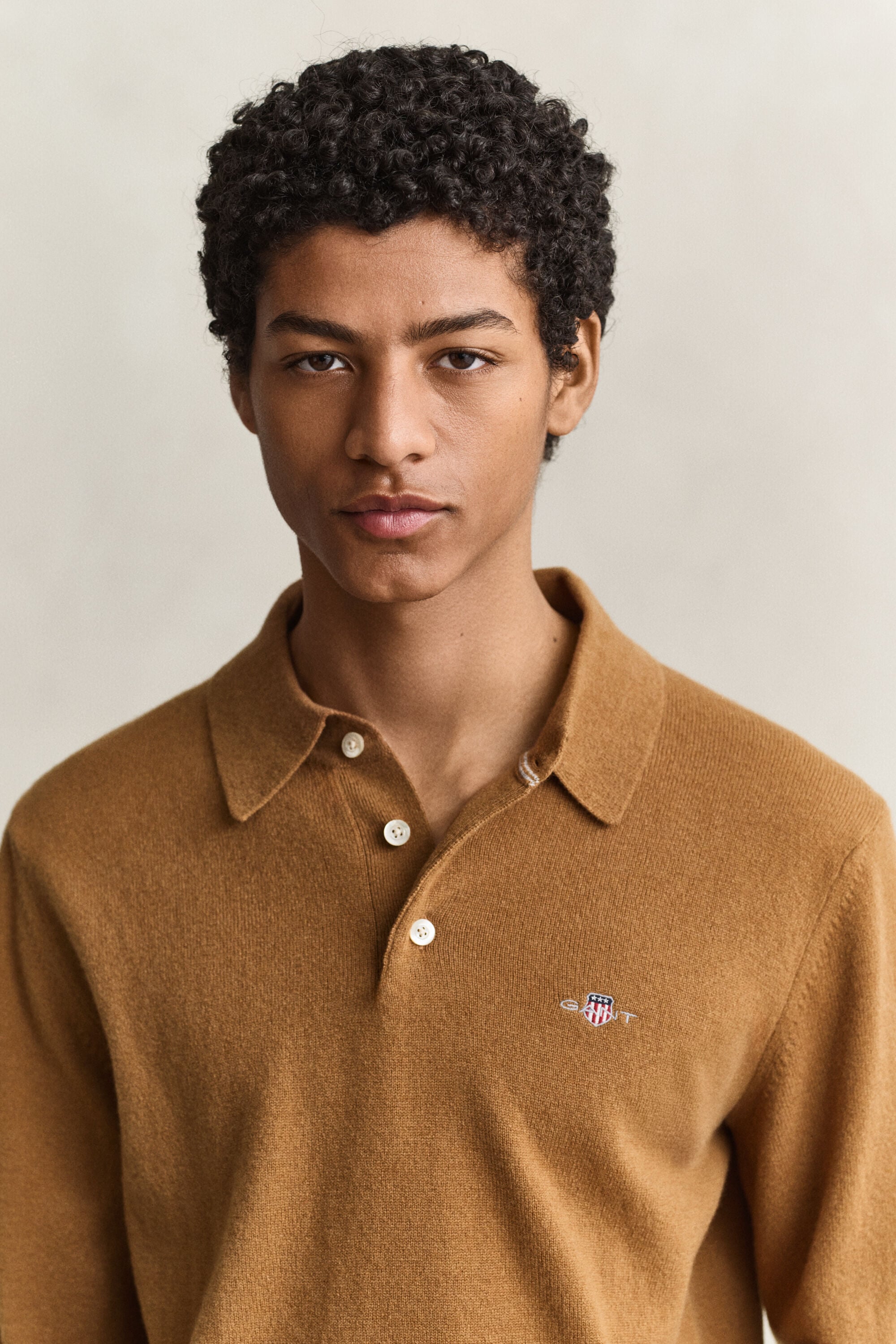 Polosweater af ekstra fin lammeuld