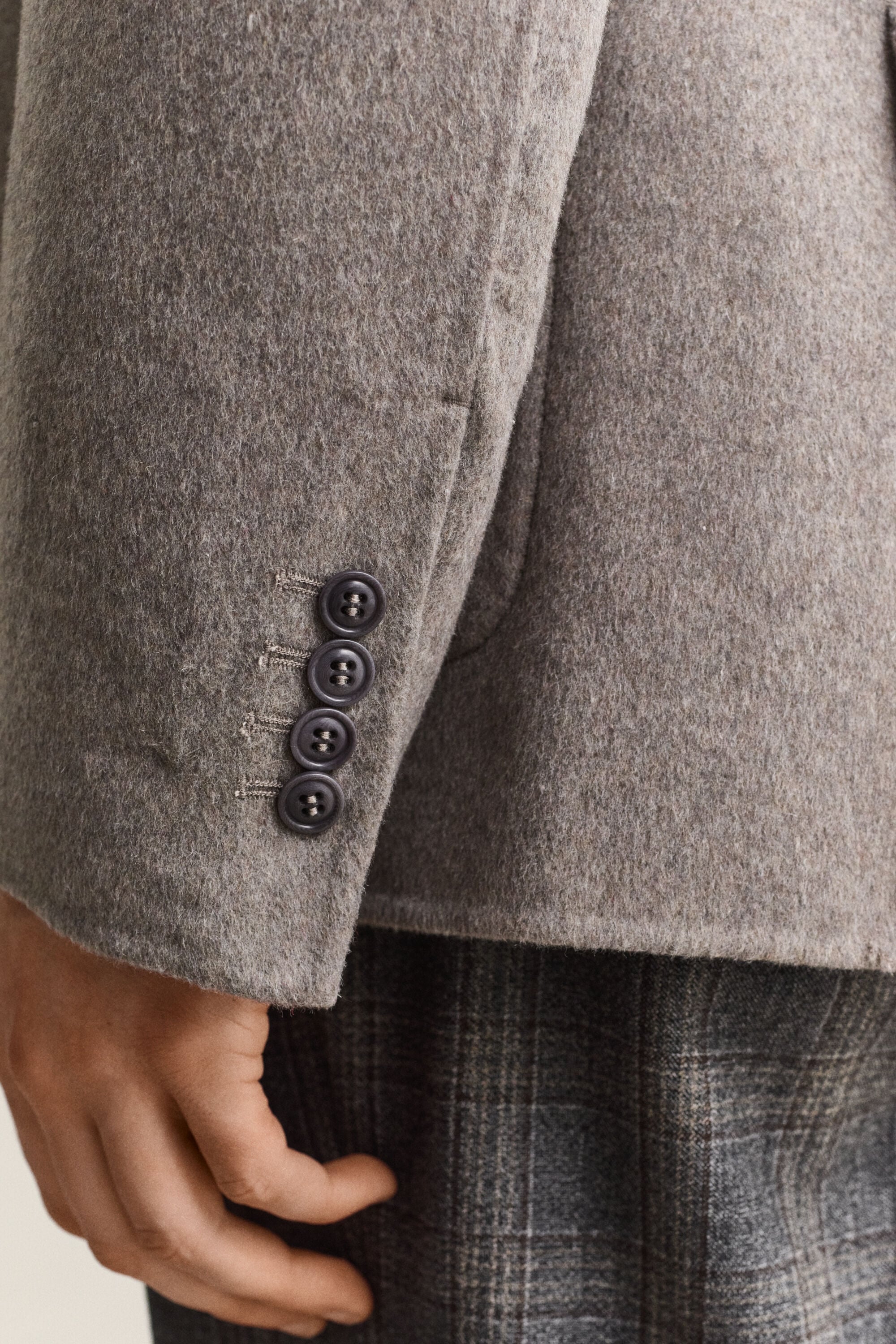 Håndsyet blazer