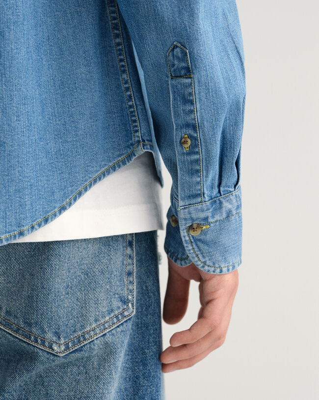 Slim fit denim-skjorte