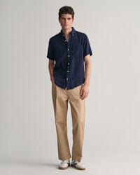 Regular fit Textured skjorte af bomuld og h&oslash;r med korte &aelig;rmer