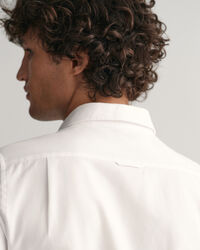 Slim fit formel skjorte af twill