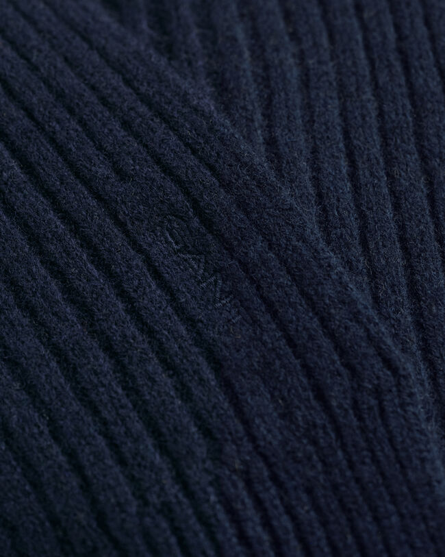 Knitted Fine Wool Scarf