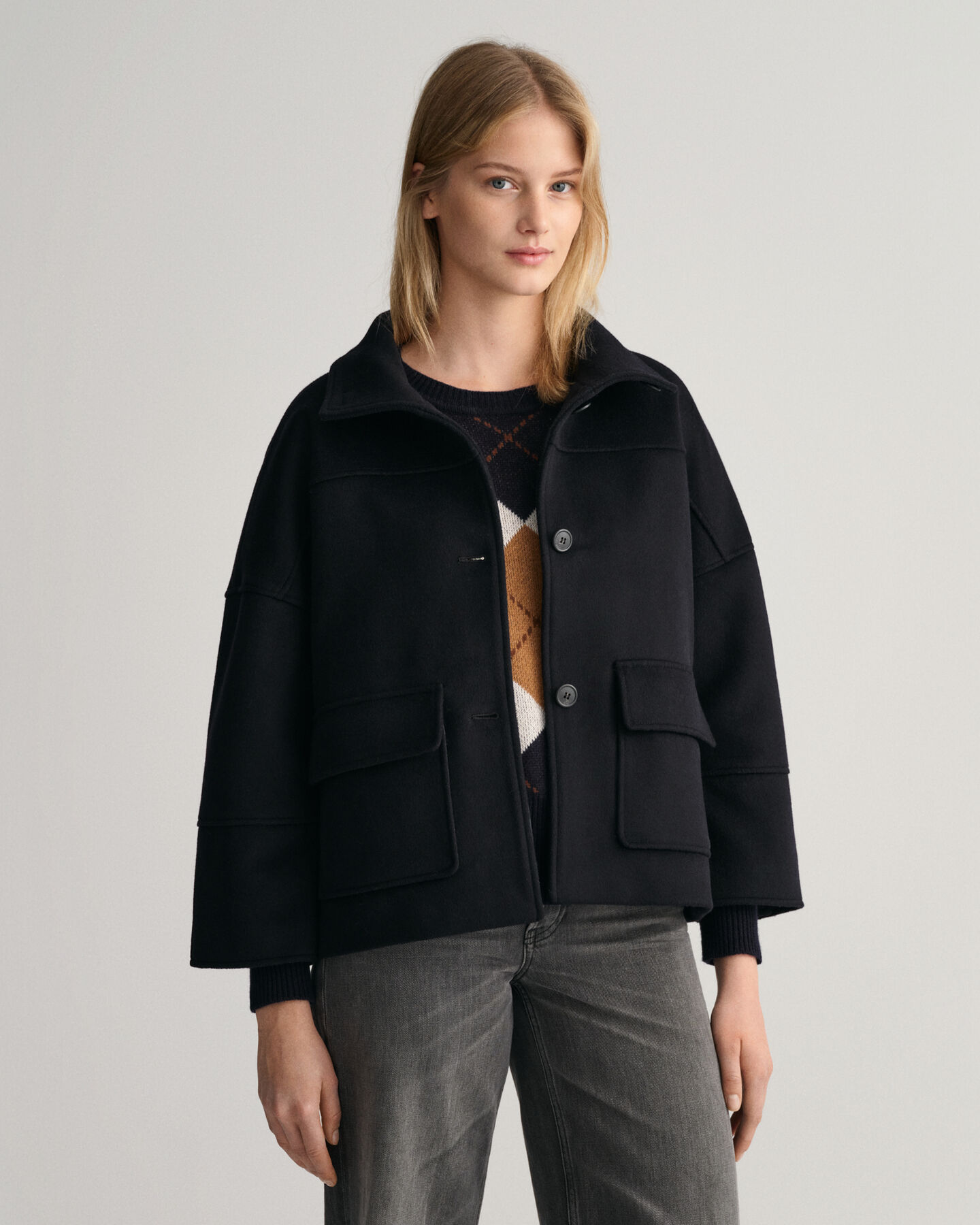 Kort jakke af uldblanding