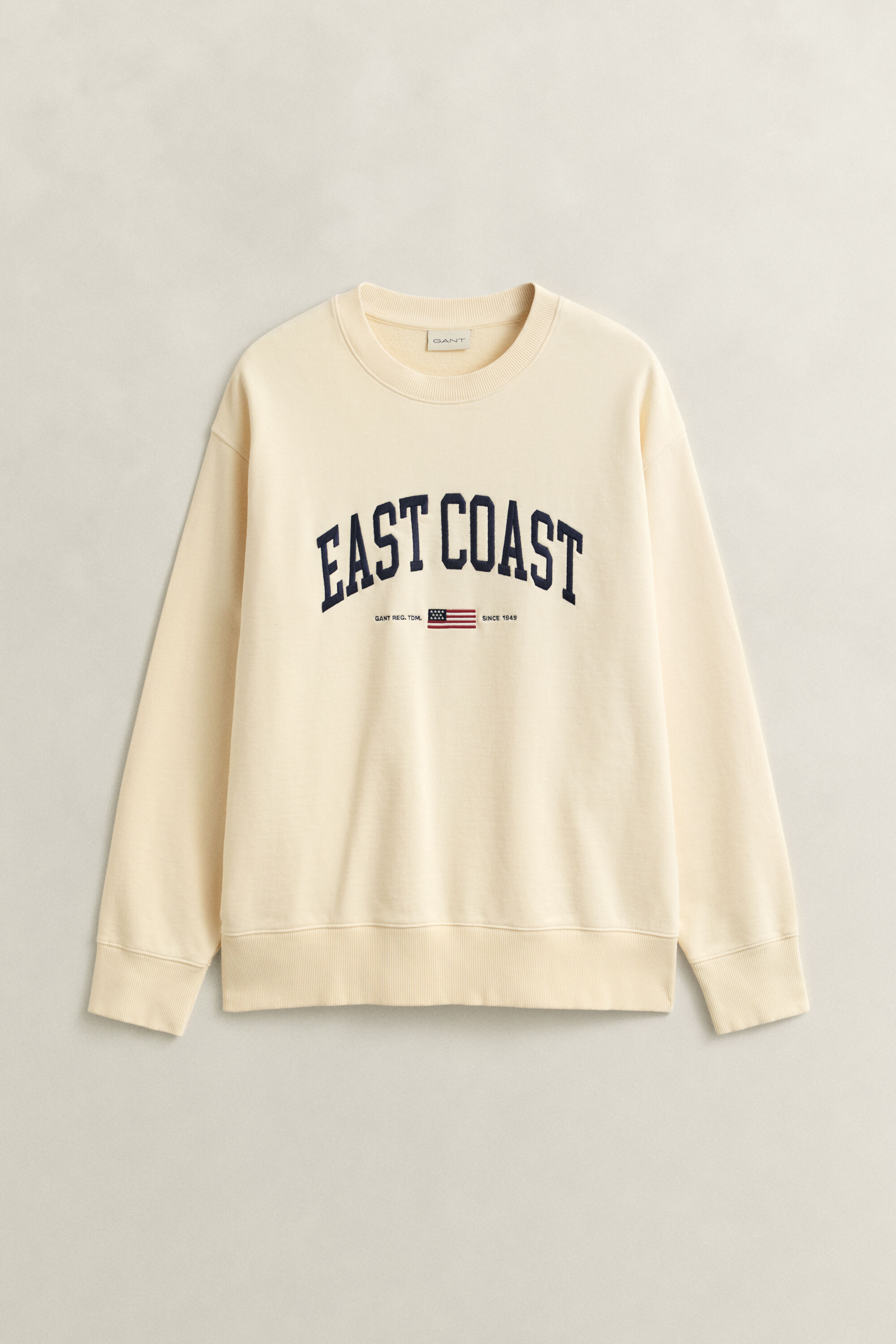 Sweatshirt med spray-grafik