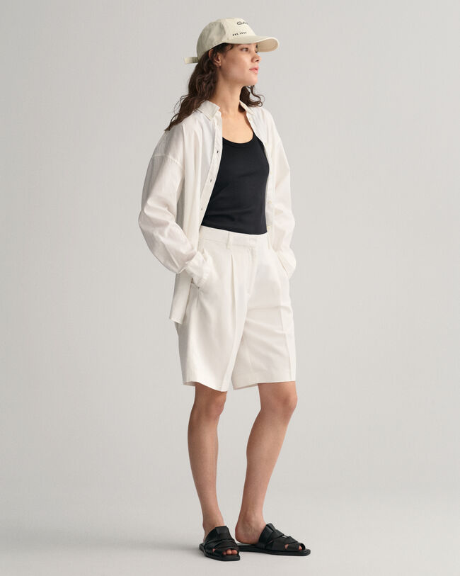 Relaxed fit shorts med læg