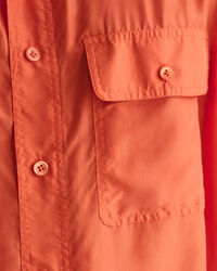 Relaxed fit vasket silkeskjorte med korte &aelig;rmer