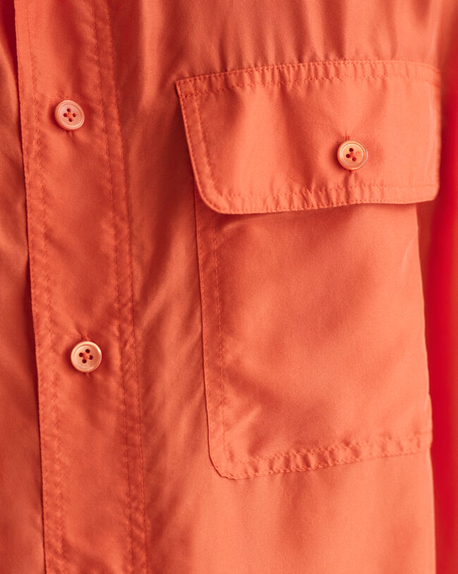 Relaxed fit vasket silkeskjorte med korte &aelig;rmer