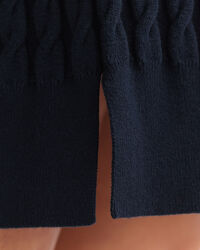 Kjole med snoet kabelstrik