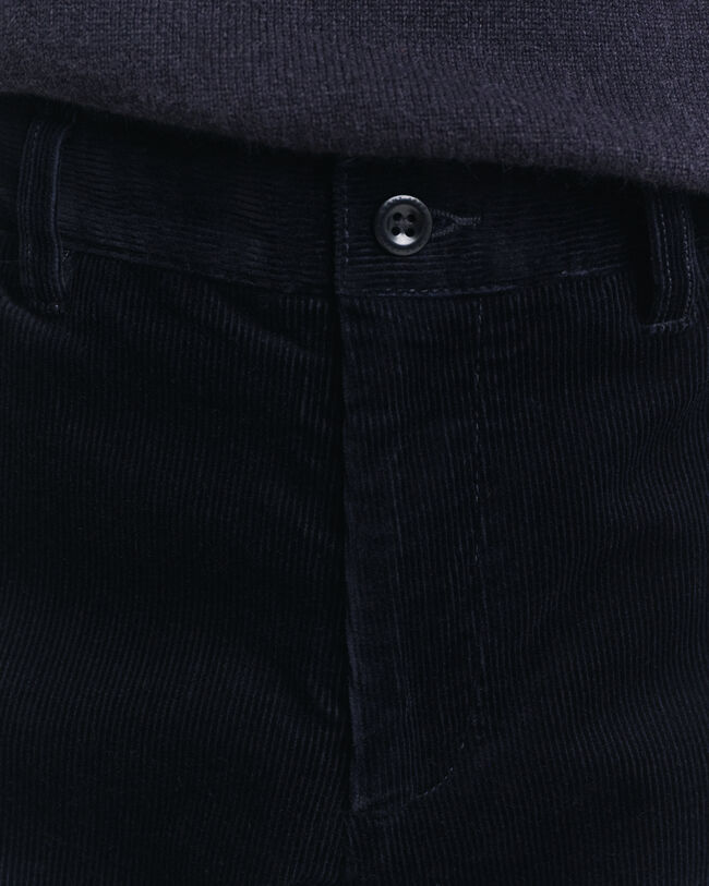 Slim fit chinobukser af jernbanefløjl