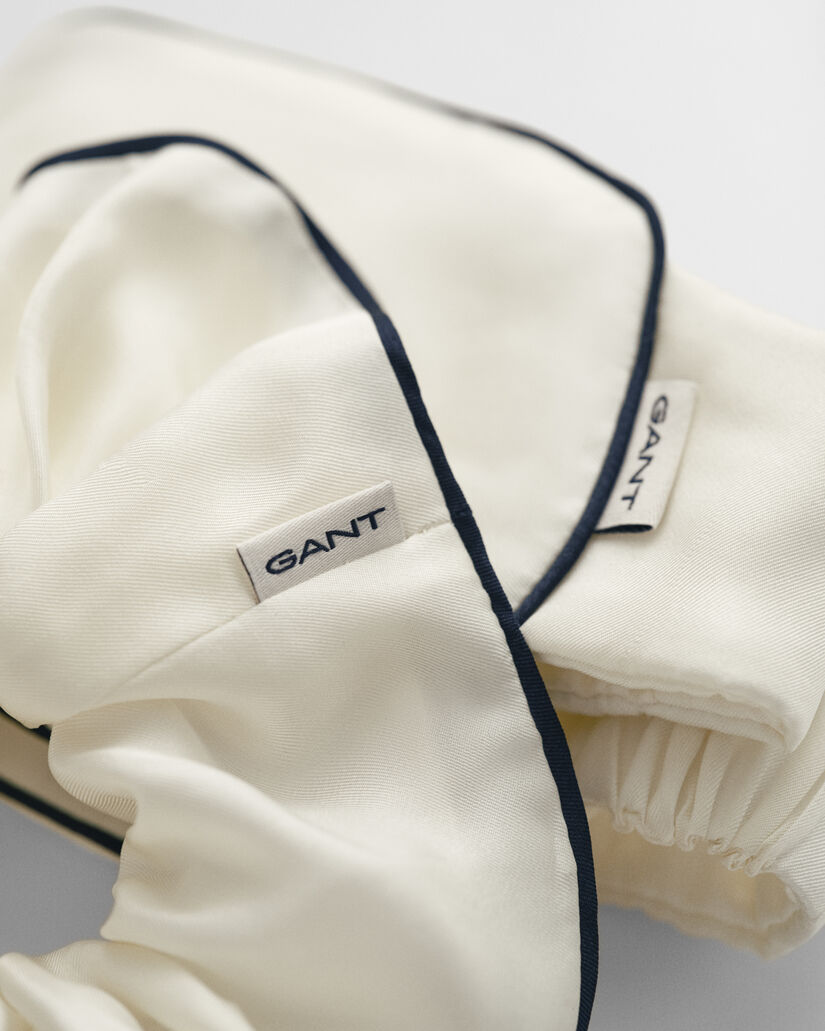 Gavesæt med sovemaske og hårbånd af silke