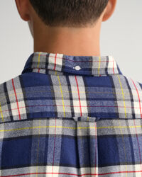 Regular fit ternet flannelskjorte