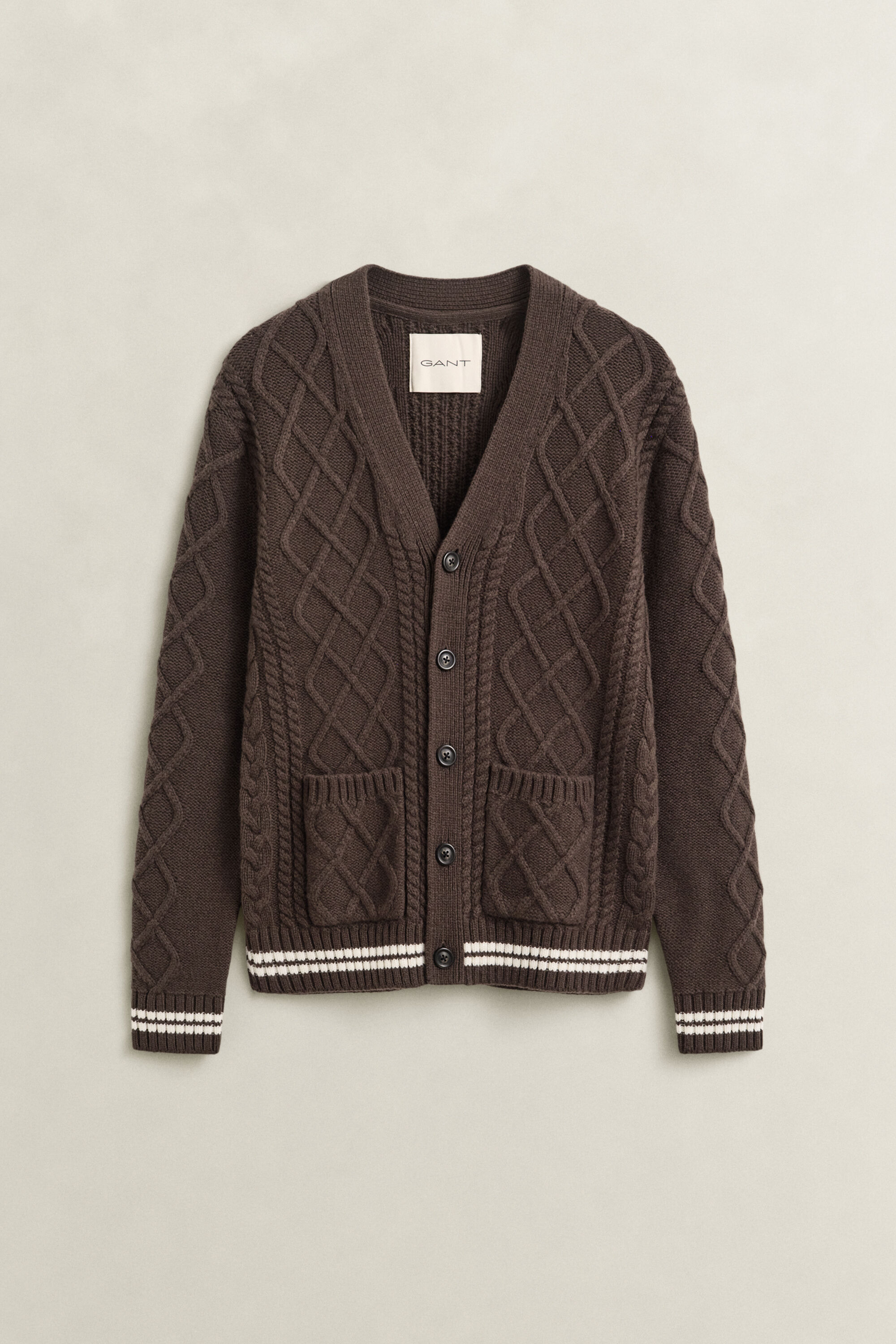 Kabelstrikket cardigan i uldblanding