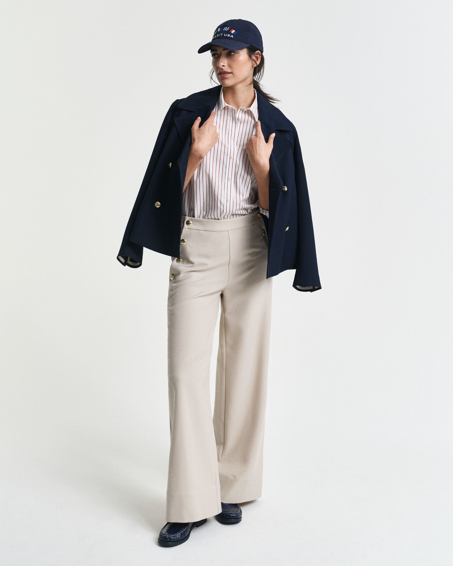 Regular fit poplin skjorte med tynde striber