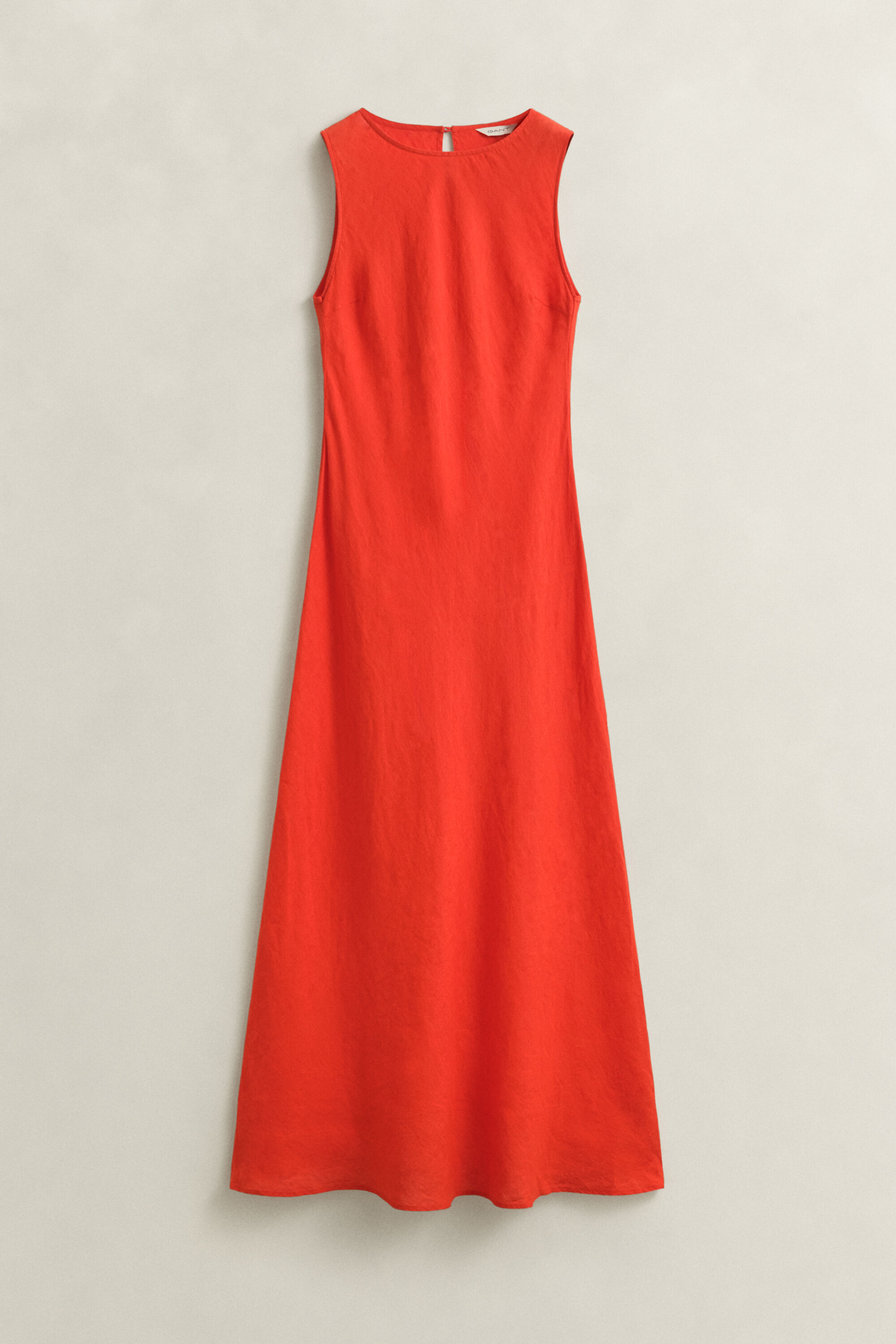 Midi kjole i hør med skråsnit