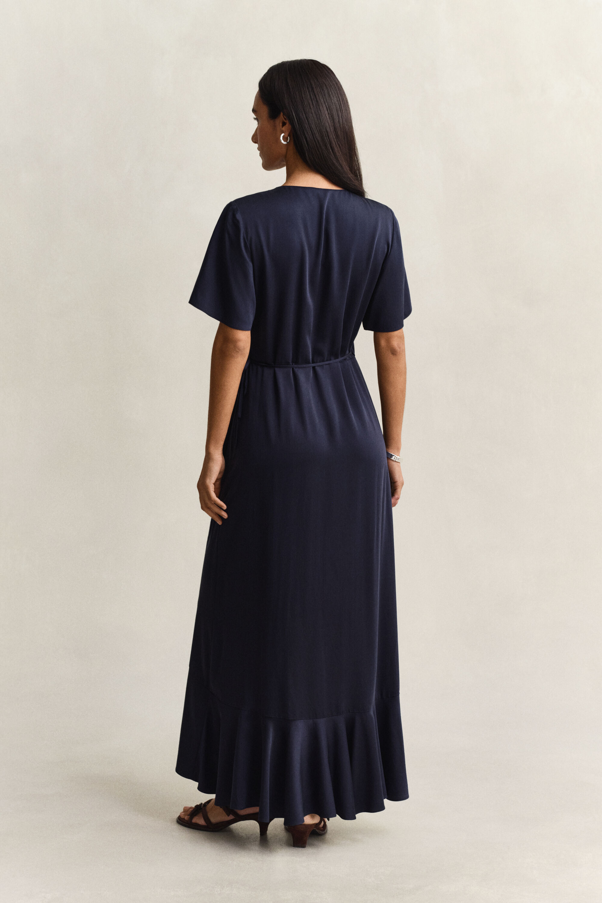 Flæset slå-om kjole