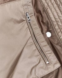 Relaxed fit dunjakke