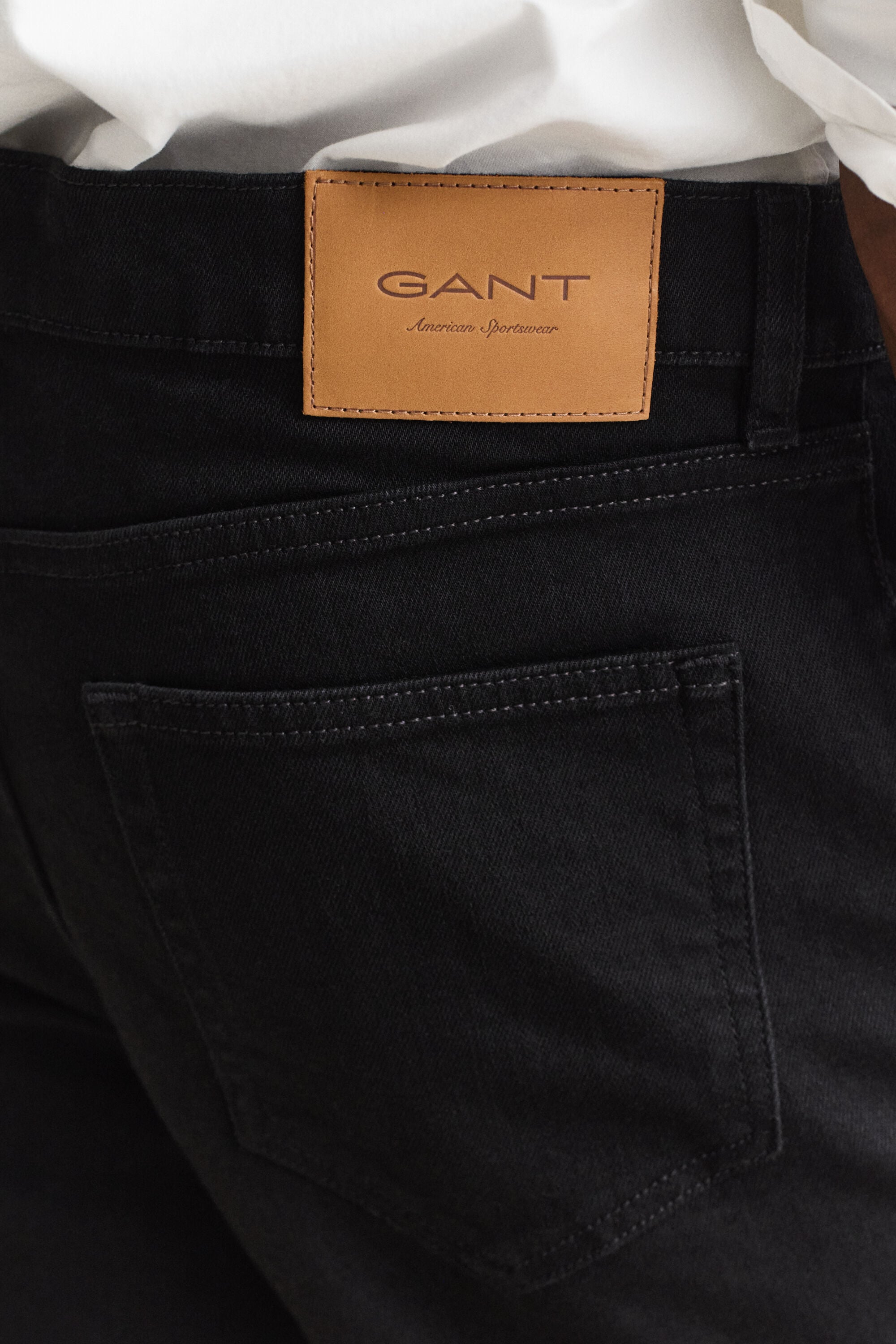 Slim jeans i let vask