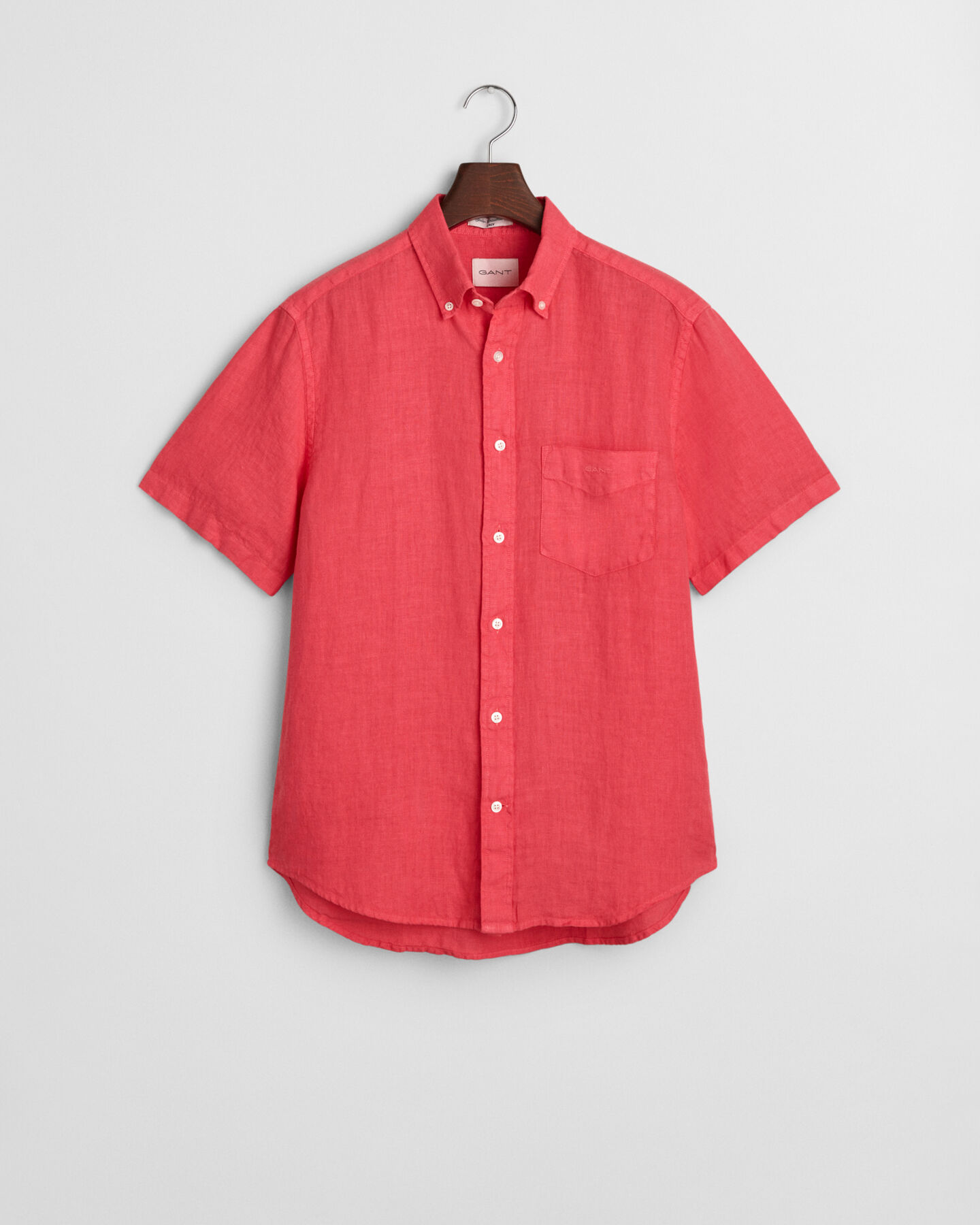 Regular fit garment-dyed h&oslash;rskjorte med korte &aelig;rmer