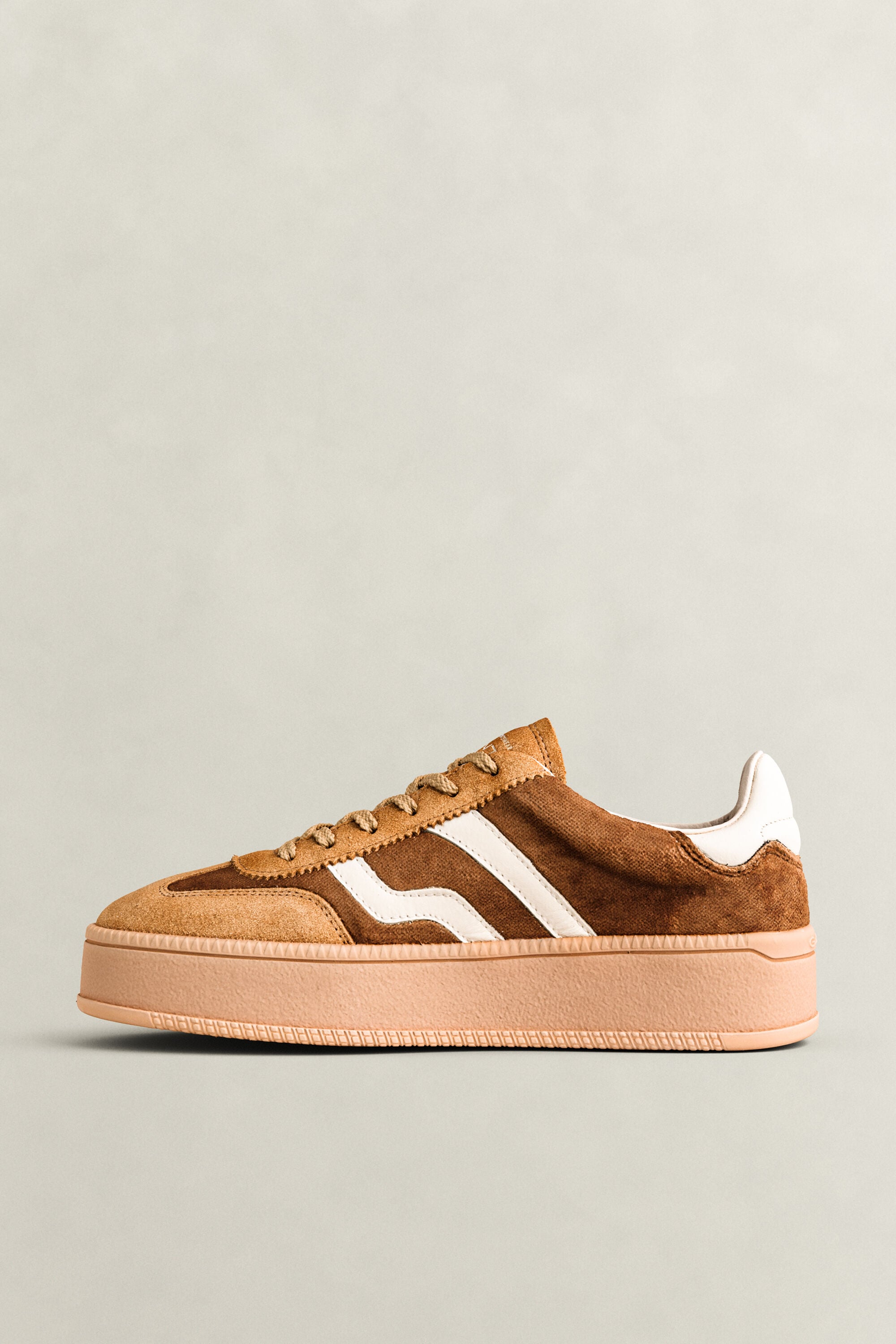 Cuzmani sneakers i fløjl