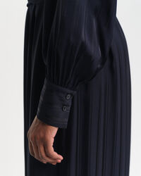 Satin skjortekjole med striber