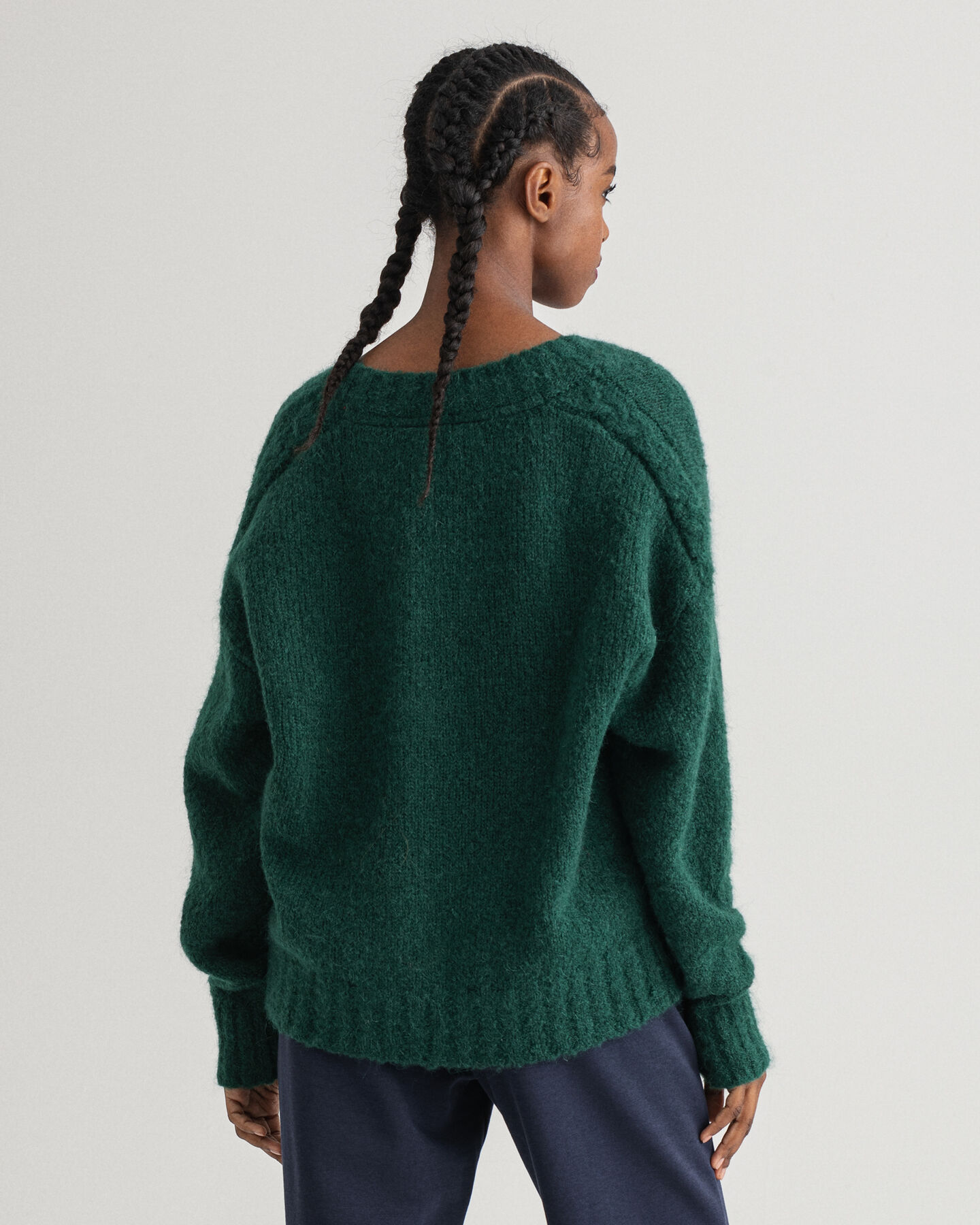 Sweater i mohair med V-hals
