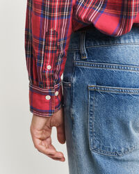 Relaxed fit skotskternet skjorte