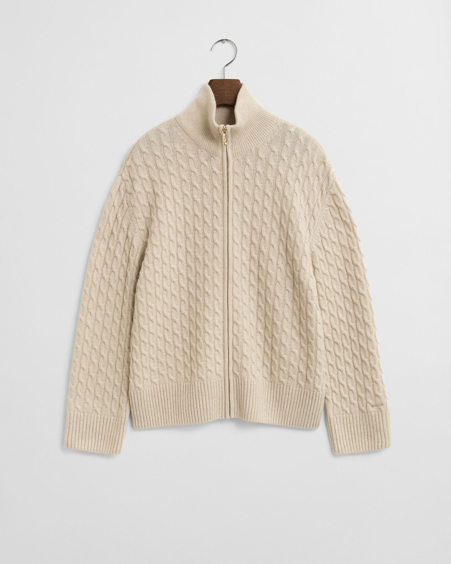 Kabelstrikket cardigan med lynlås