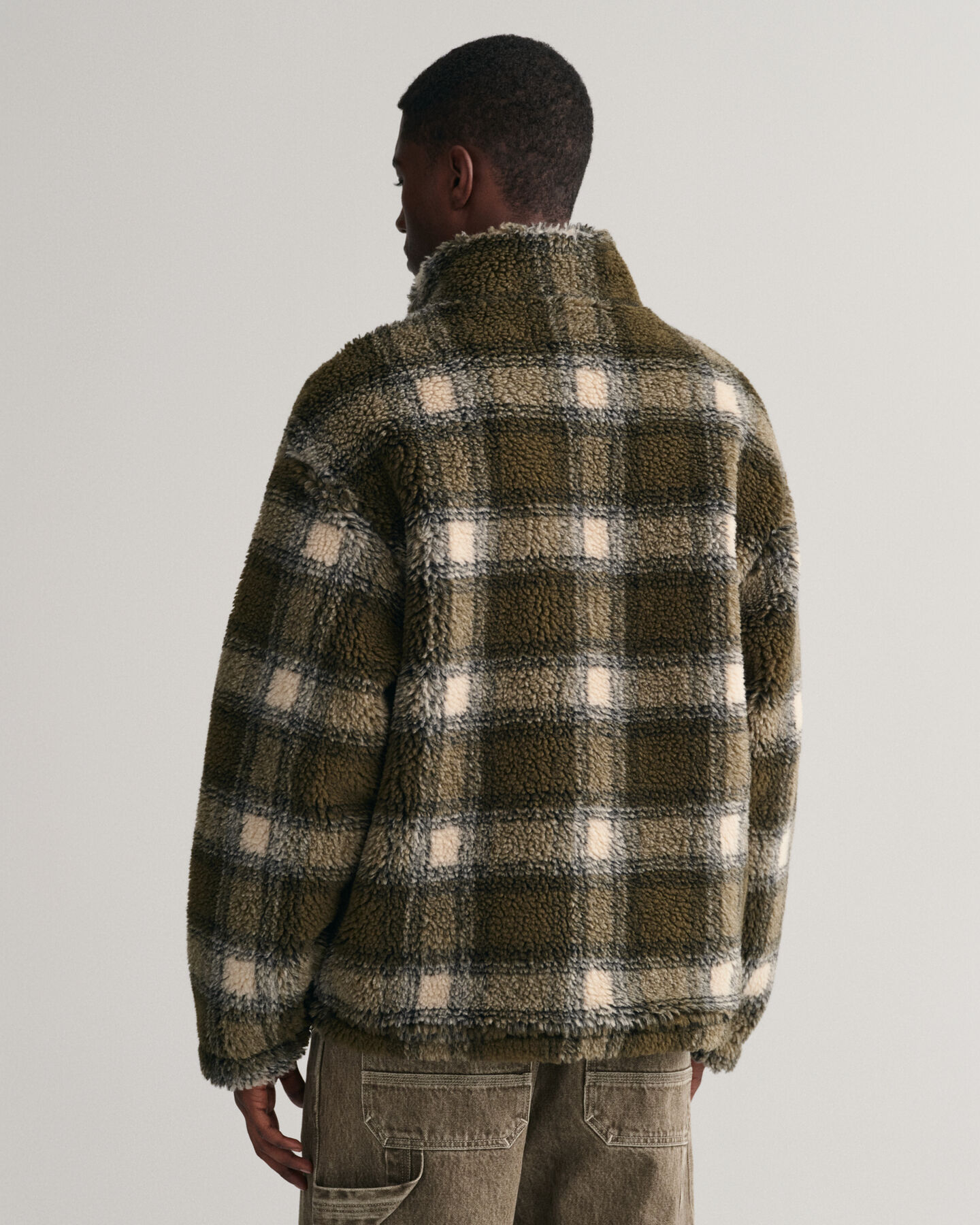 Ternet fleece jakke med lynlås