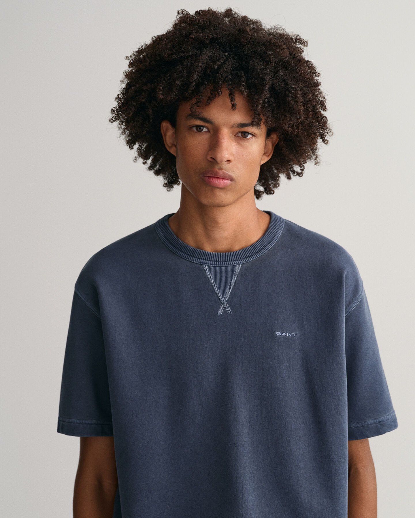 Sunfaded kortærmet sweatshirt