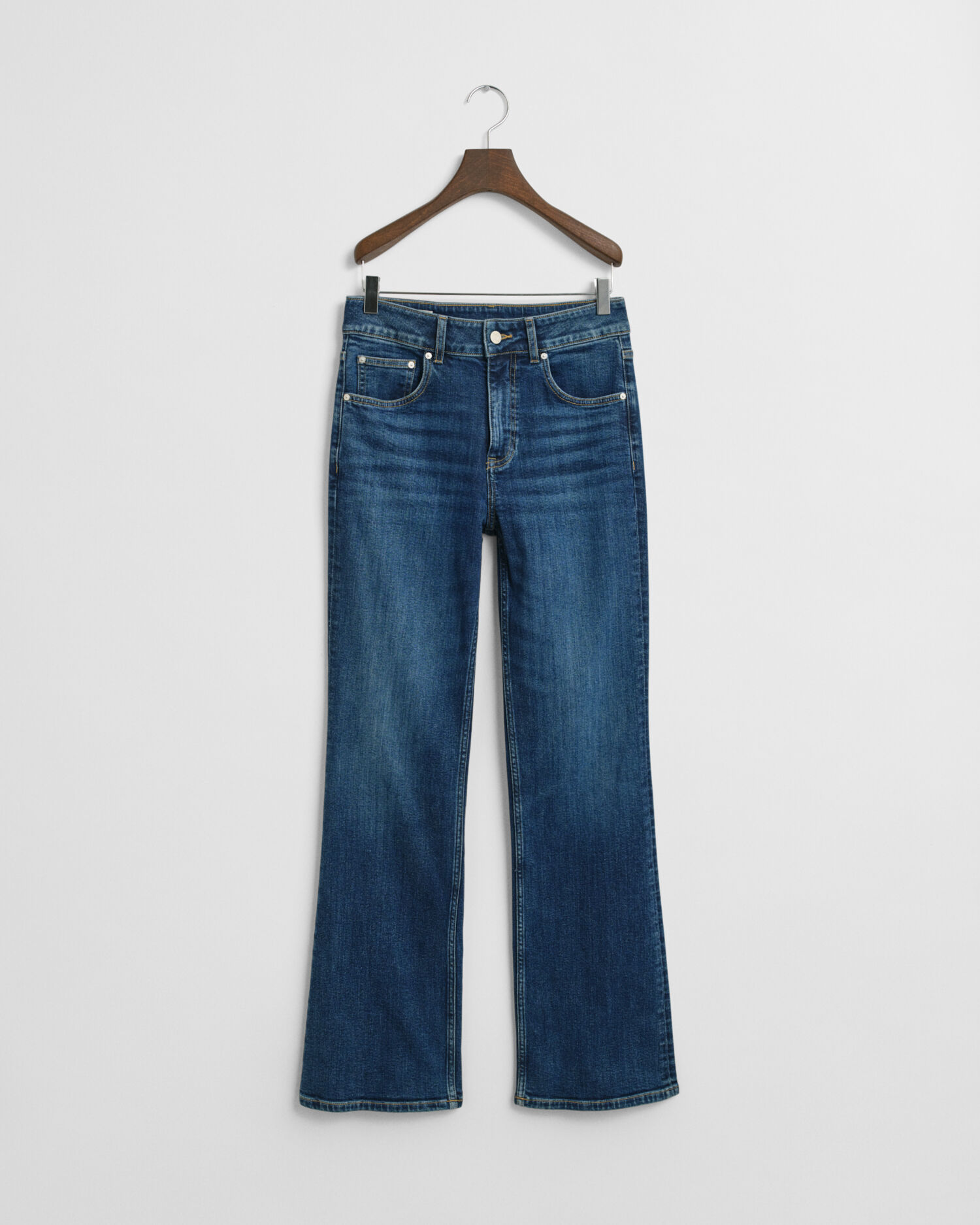Slim fit jeans med svaj