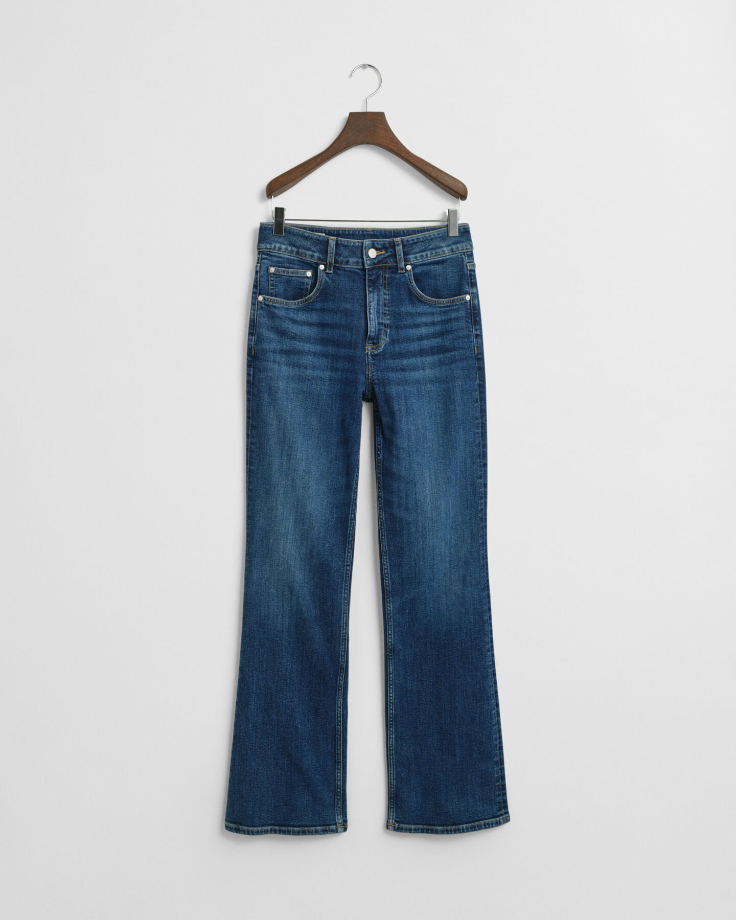 Slim fit jeans med svaj