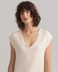 Detail jerseykjole med slidser