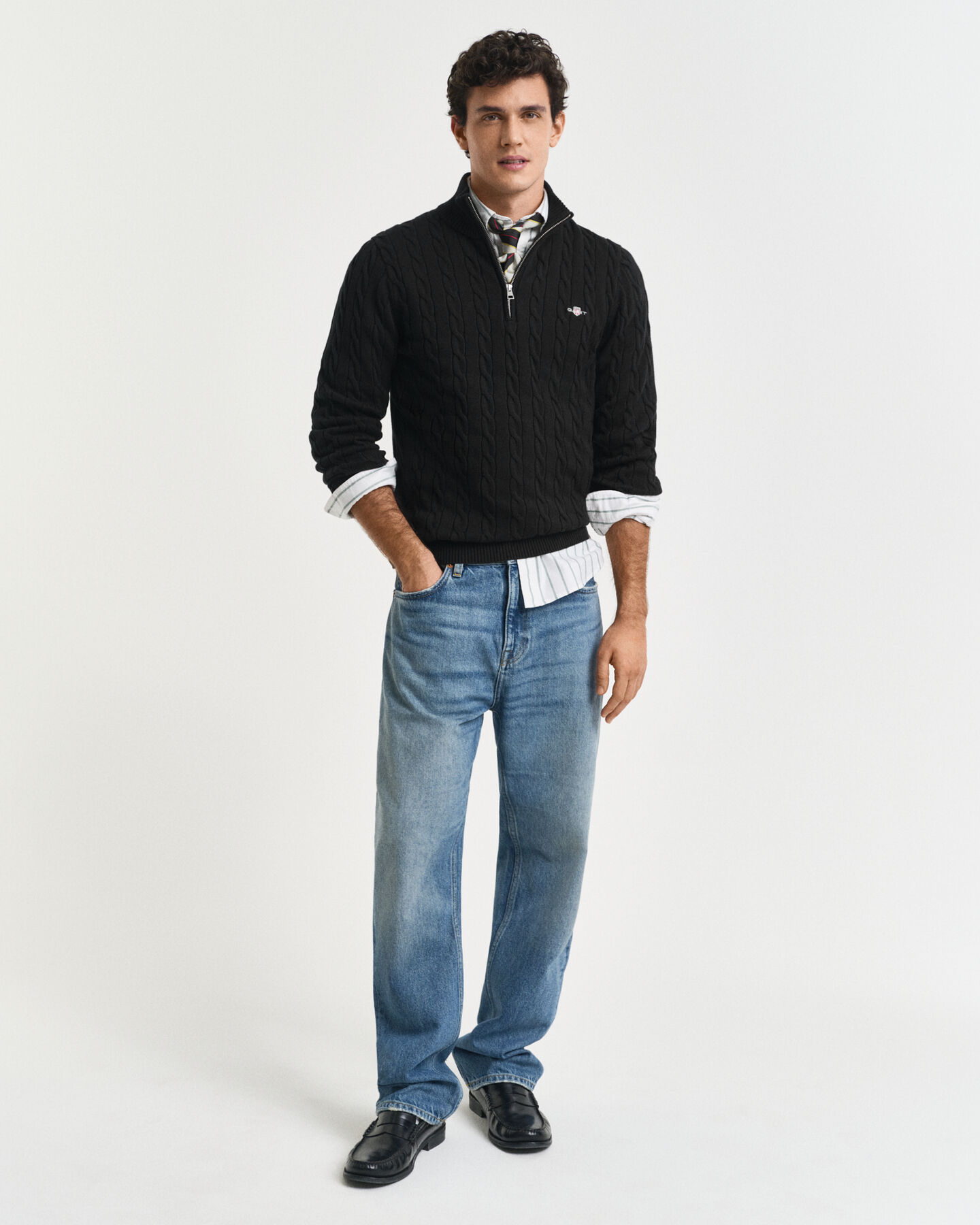 Kabelstrikket sweater af bomuld med halv lynlås