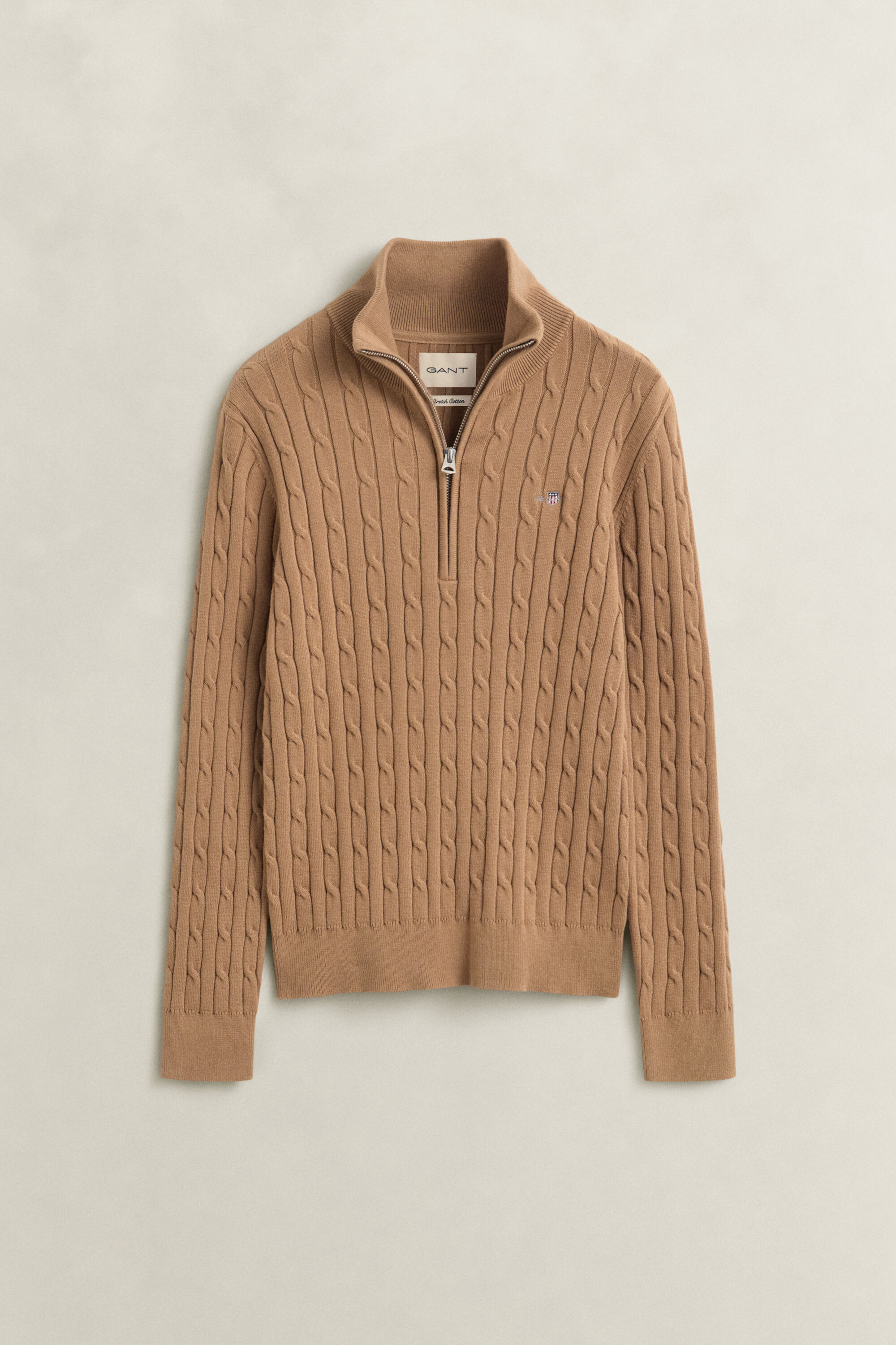 Kabelstrikket sweater med stræk og halv lynlås