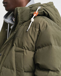 Tung dunjakke i mellemlængde