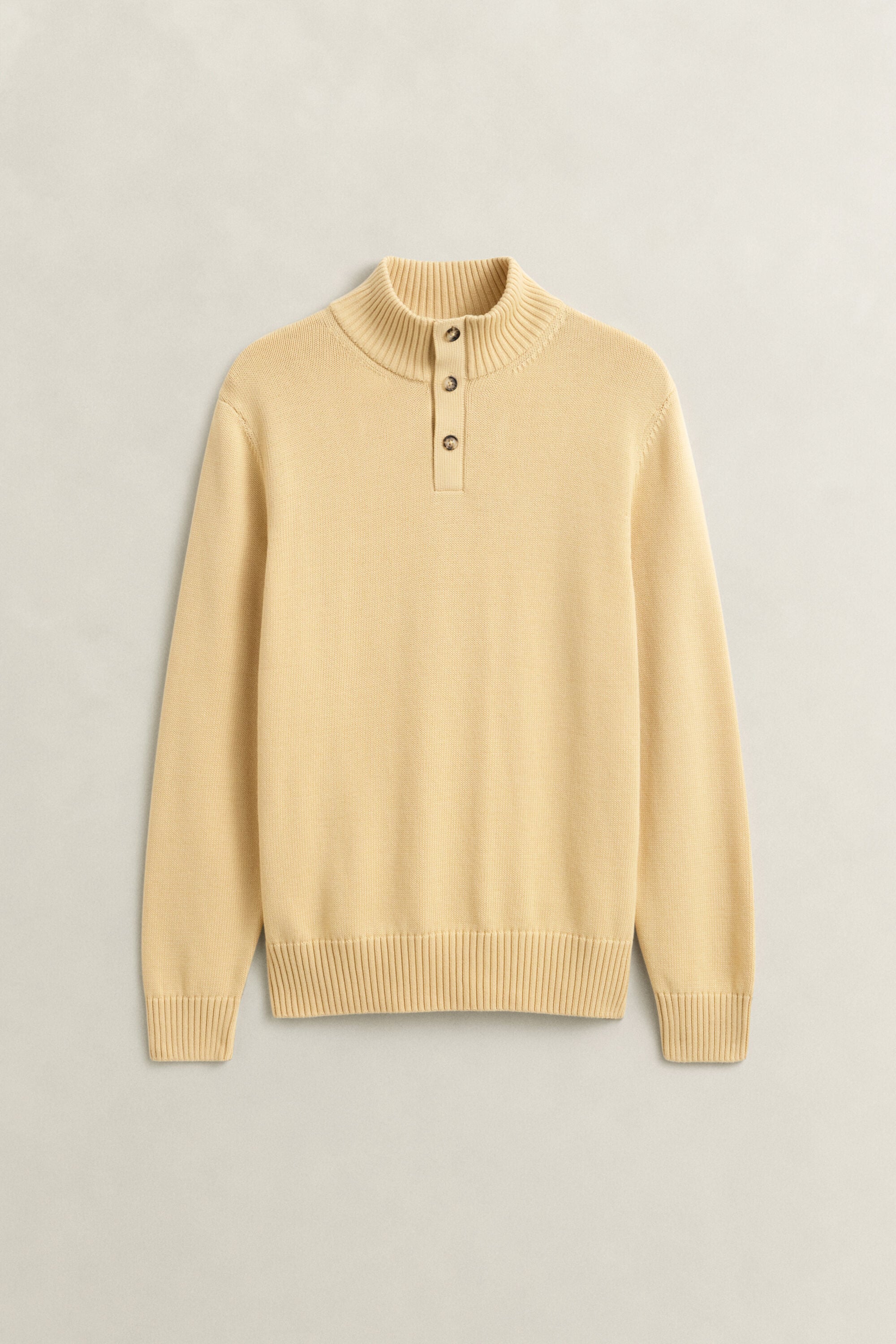 Sweater i supimabomuld med knaplukning i halsen