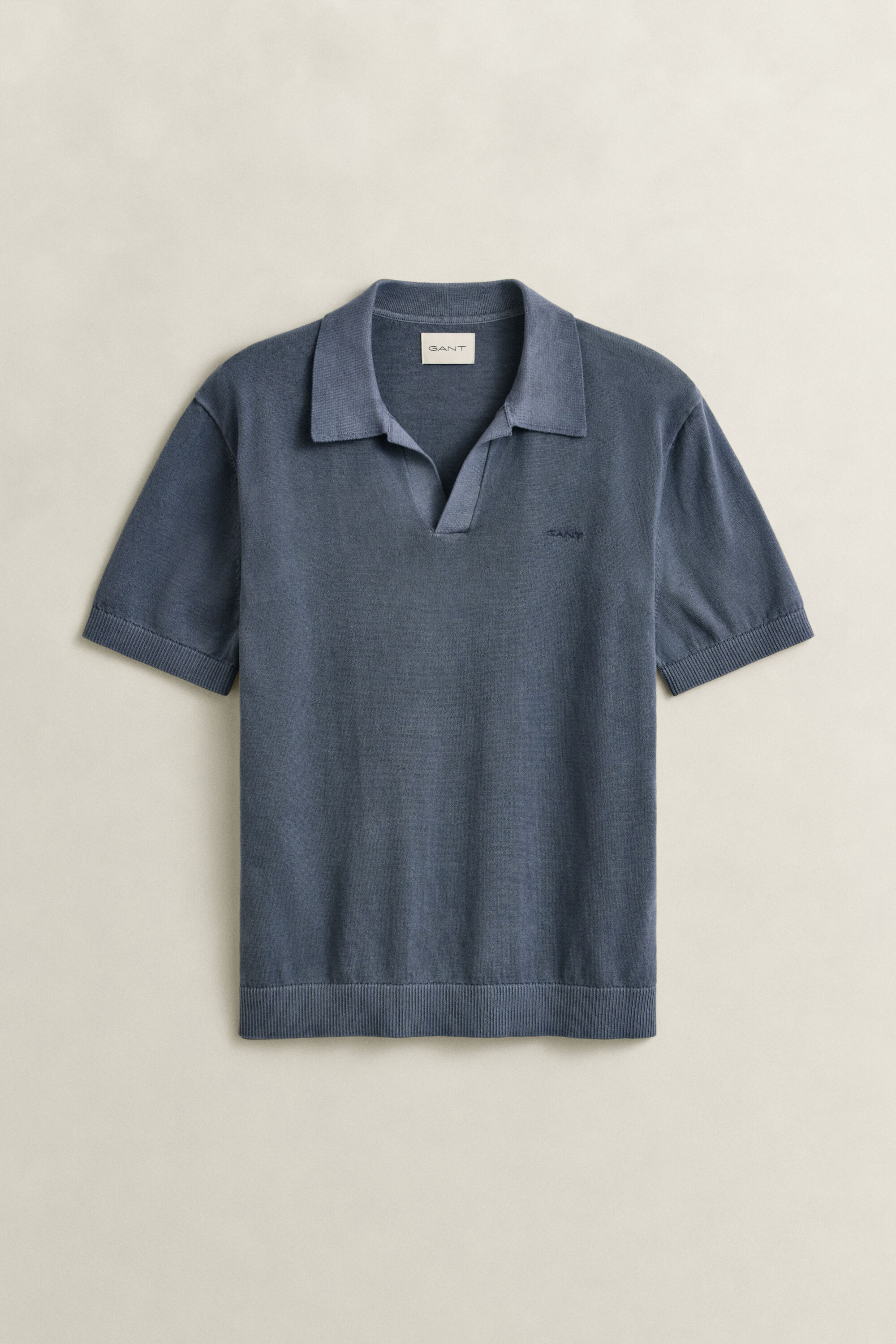 Sunfaded polosweater