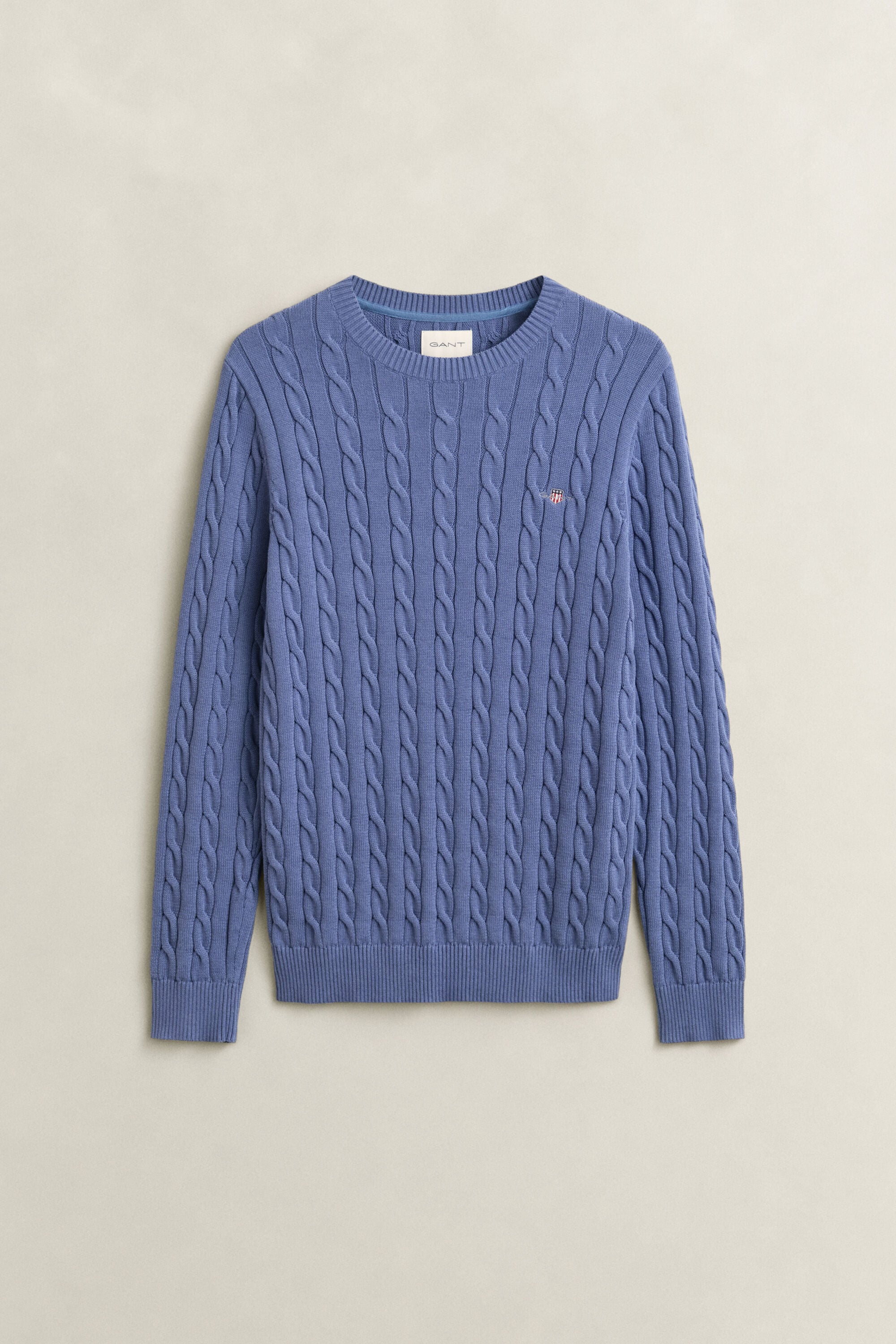 Classic sweater med kabelstrik