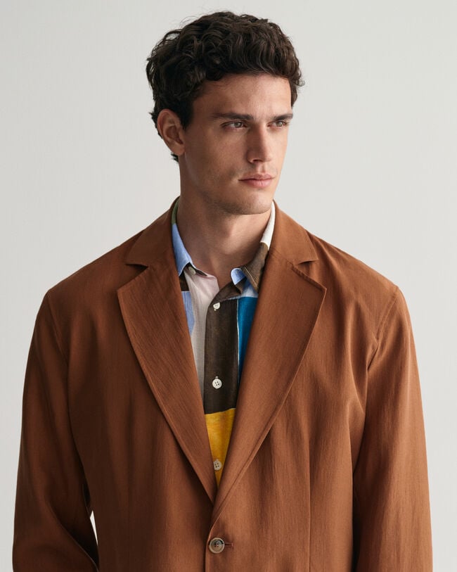 Relaxed fit jakkes&aelig;t-blazer af silke