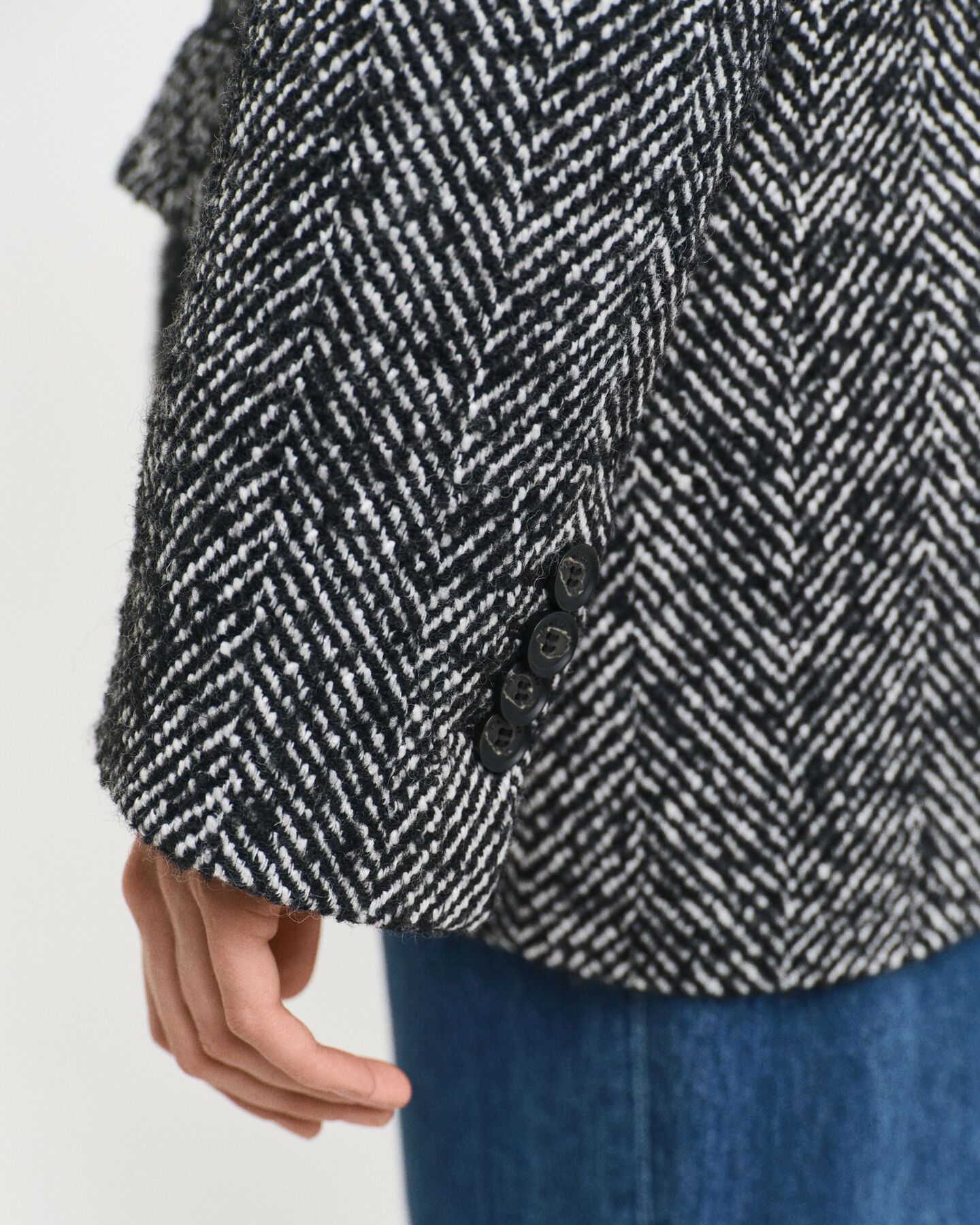 Relaxed fit sildebensmønstret blazer