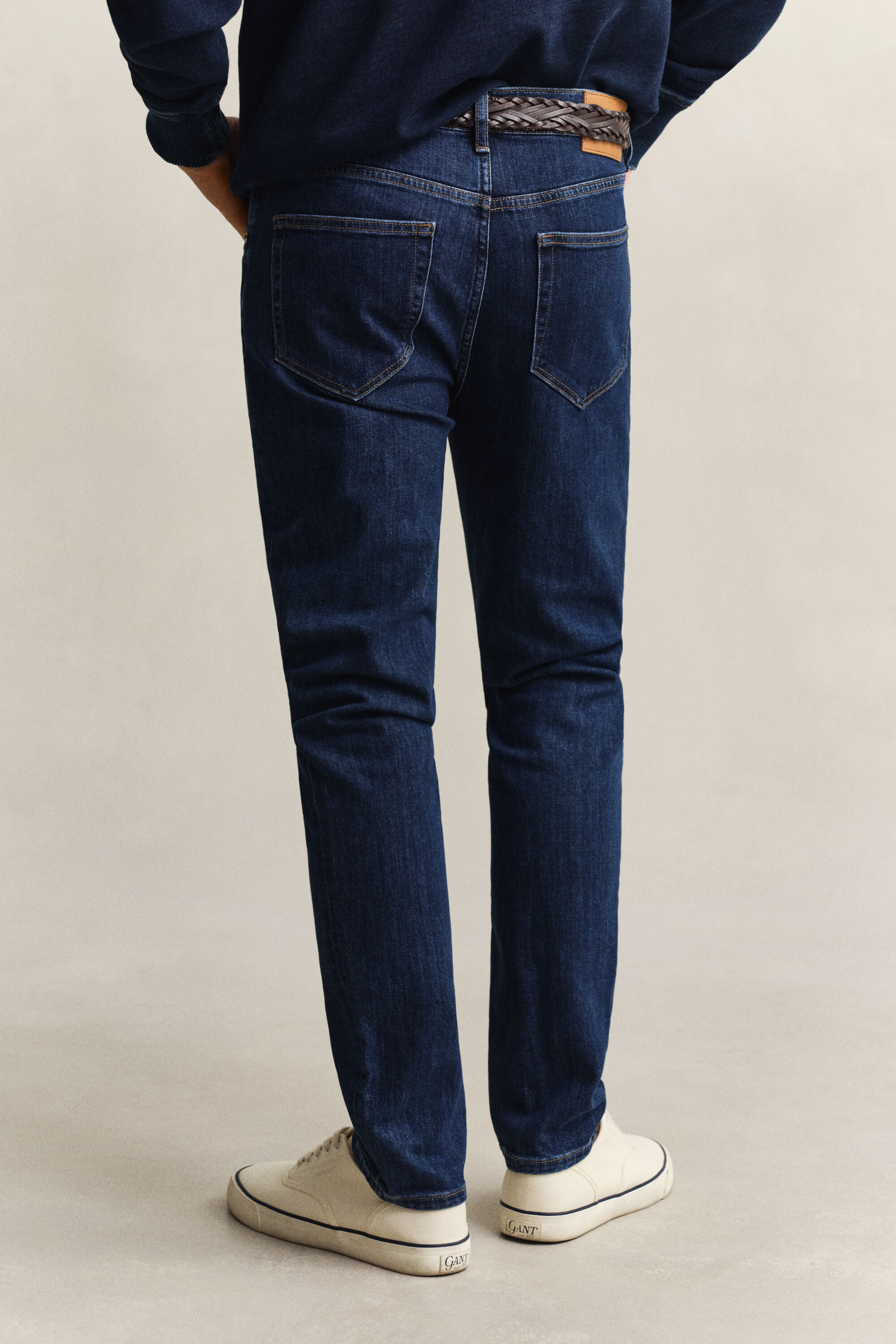 Slim fit jeans i let vask