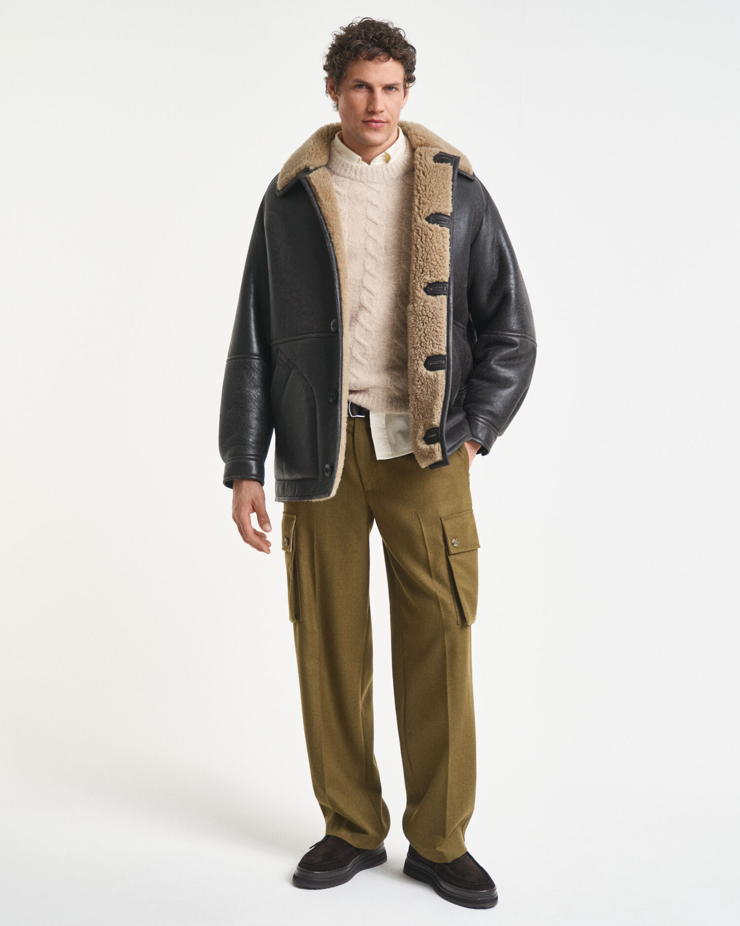 Lammeskindsjakke med slidt læderlook