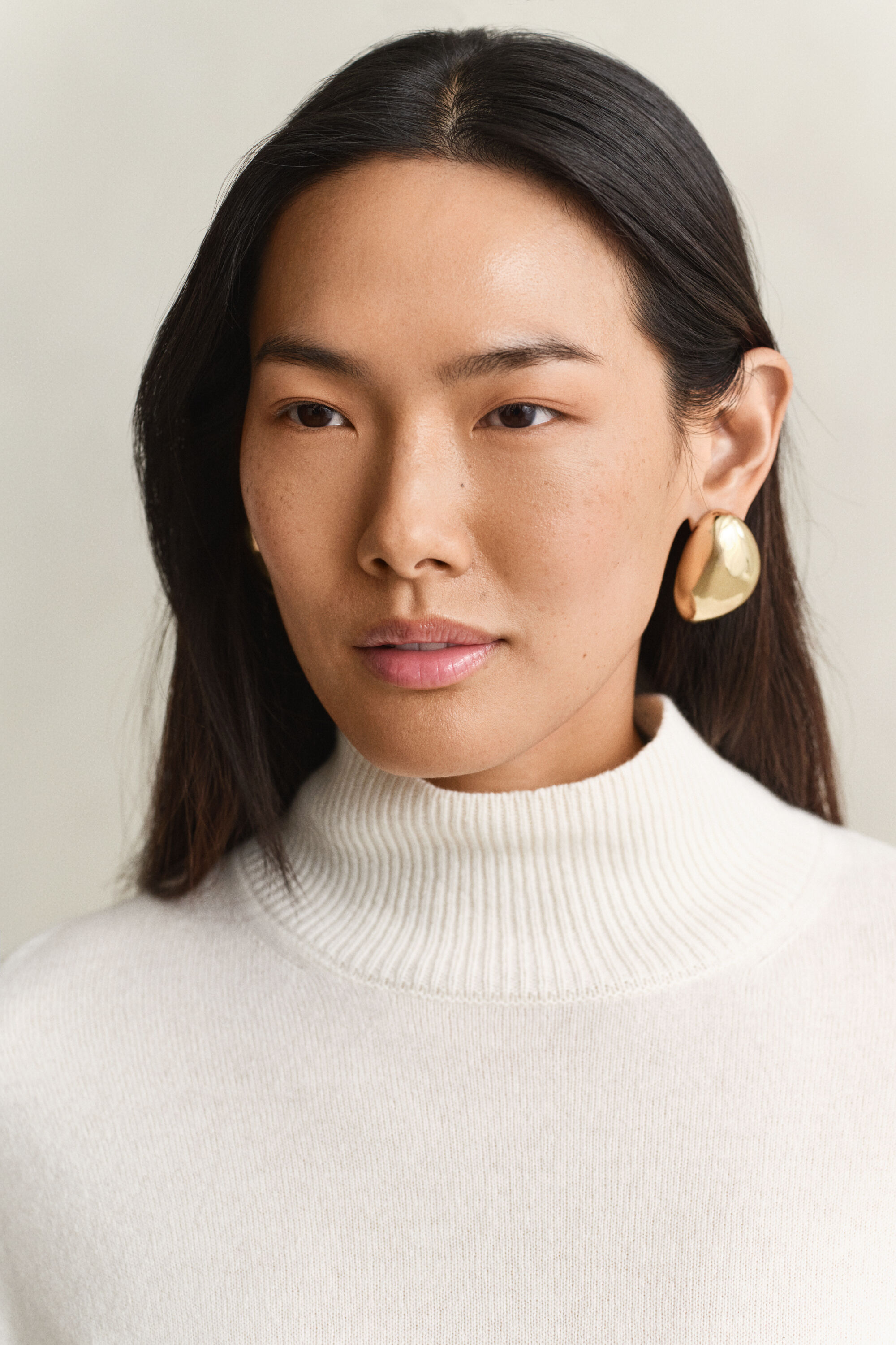 Sweater med mock-neck i luksuriøs lammeuld