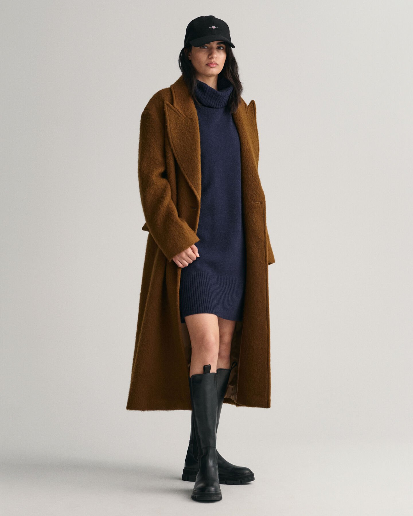 Lounge kjole med rullekrave