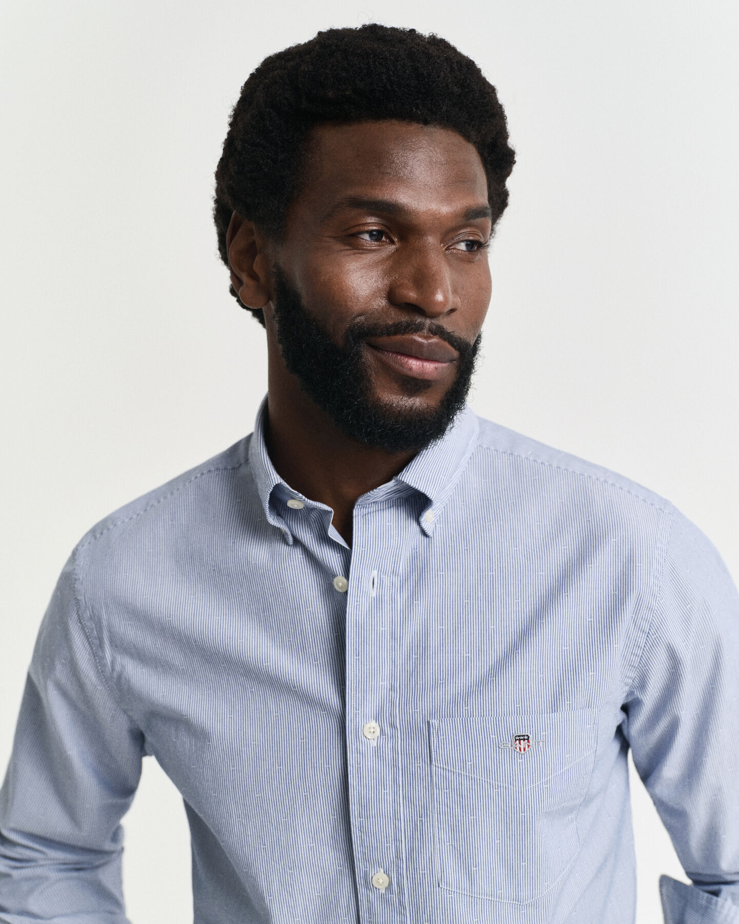 Regular fit stribet dobby-prikket skjorte