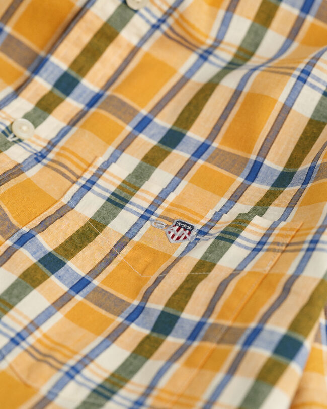 Regular fit ternet skjorte af bomuld og hør med korte ærmer