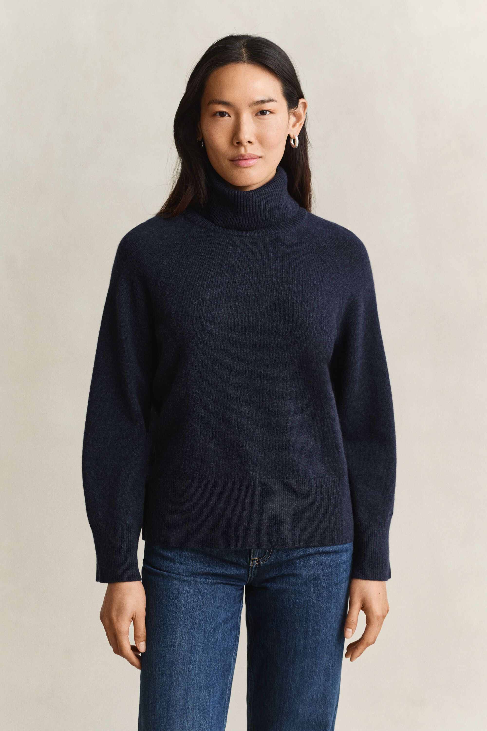 Sweater i uld og kashmir med rullekrave