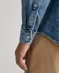 Oversized tung vasket denim-skjorte