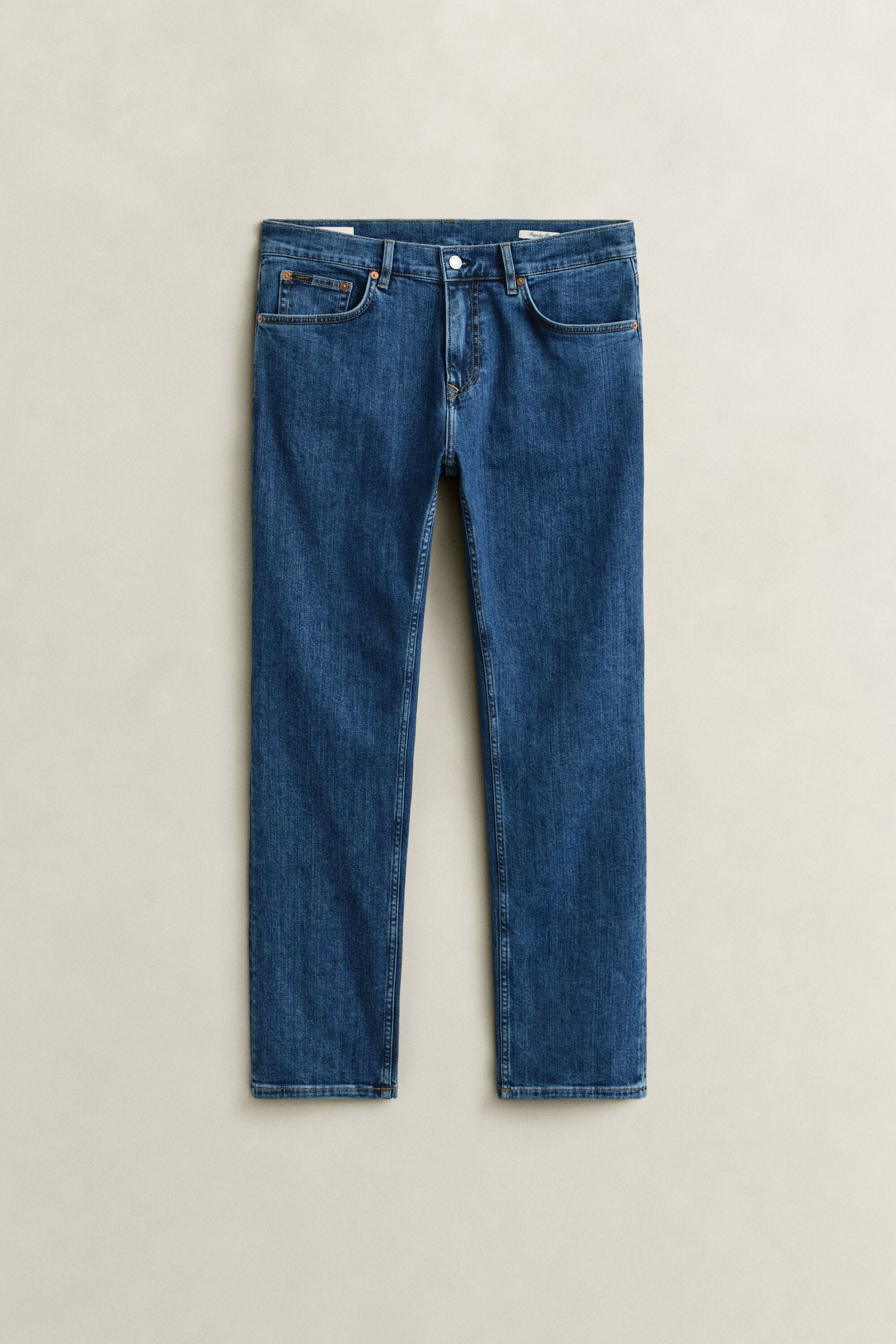 Regular fit jeans i let vask